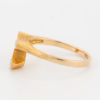 An 18K gold Lapponia ring.