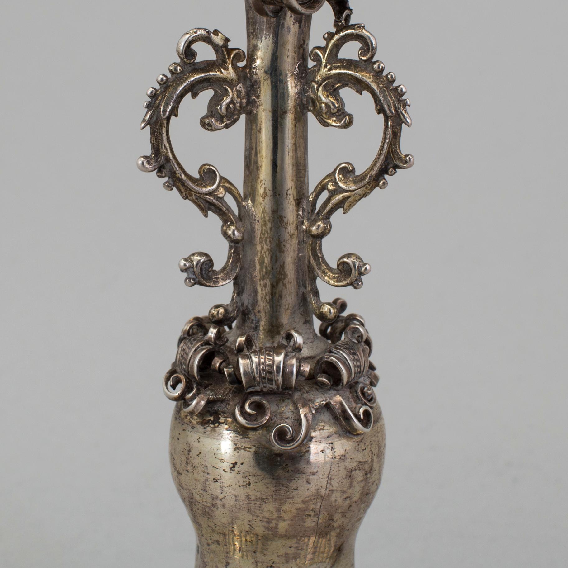 A German 17th century silver-gilt cup, mark of Georg Müllner, Nürnberg (1624-1659).