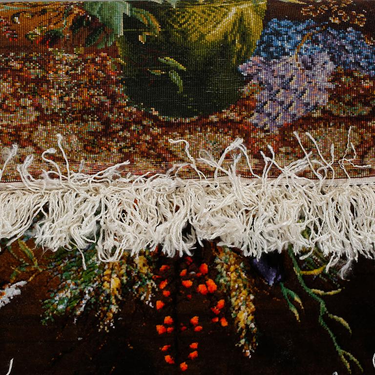 MATTA, Täbris, modern tillverkning, 56 x 49 cm.