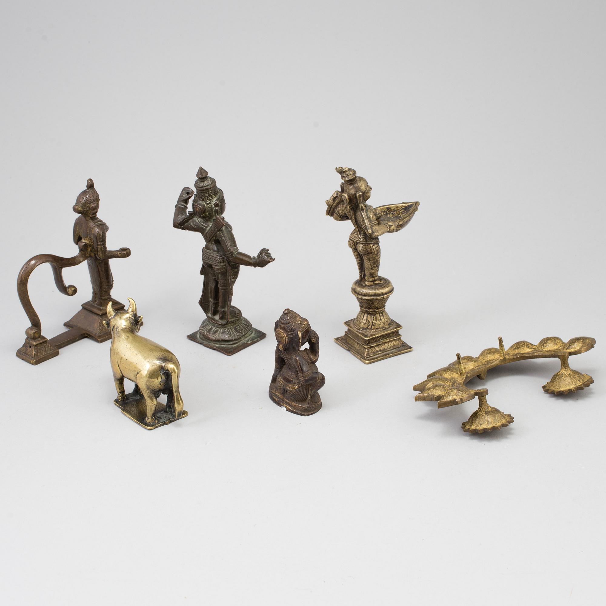 GUDOMAR, fem stycken, brons. Indien, tidigt 1900-tal.