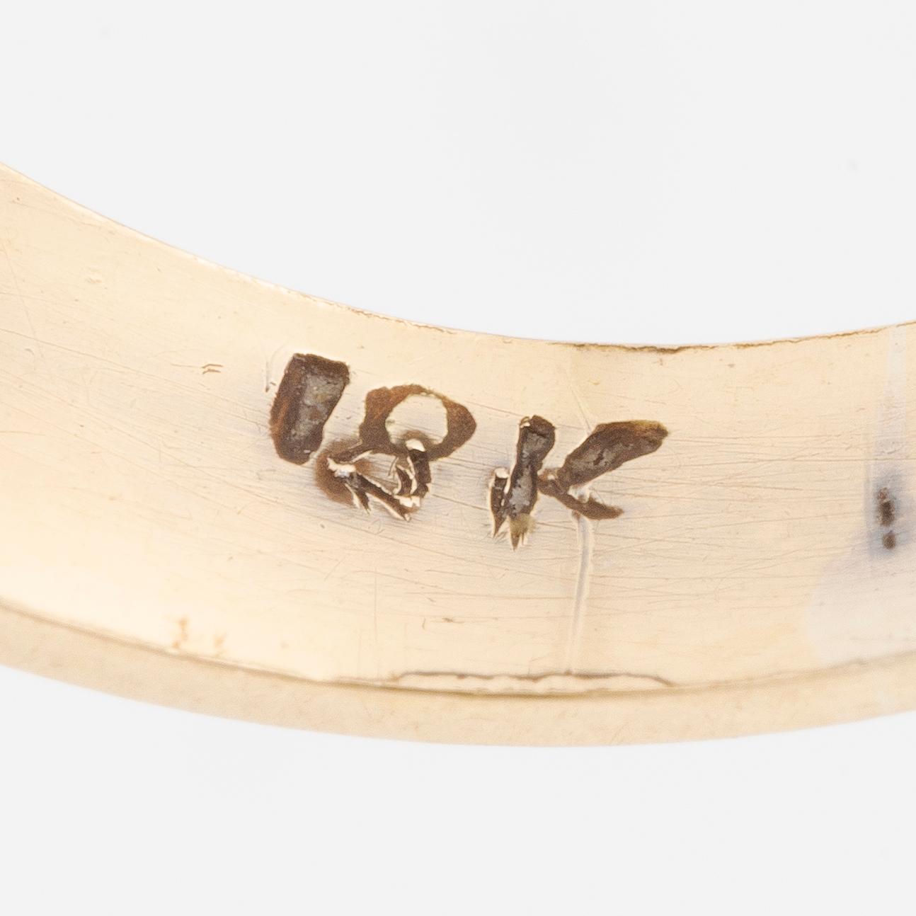 Ring, 18K guld med grön och blå emalj och briljantslipade diamanter.