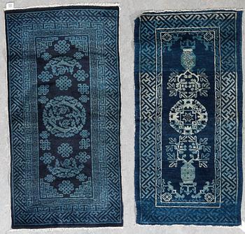 MATTOR 2 st, old Kina, ca 130x68 resp 128x64 cm.
