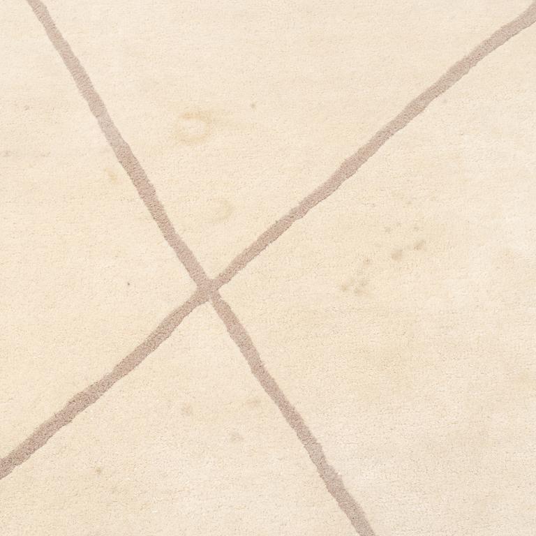 Matta, tuftad, Layered, "Scandi Collection", ca 347 x 246 cm.