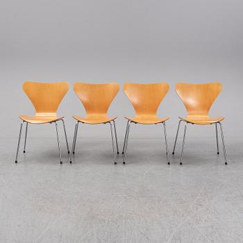 ARNE JACOBSEN, four 'Sjuan' chairs, for Fritz Hansen, Denmark, 1979.