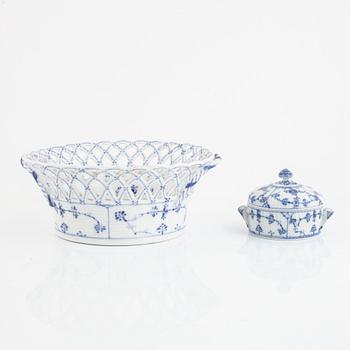 A 'Musselmalet' porcelain pot, a bowl and a sugar bowl with lid, Royal Copenhagen, Denmark.