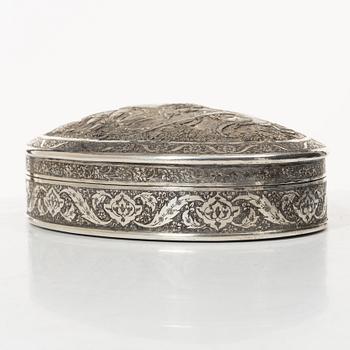 Ask med lock, silver, Persien (Iran), sen Qajardynasti / tidigt 1900-tal.