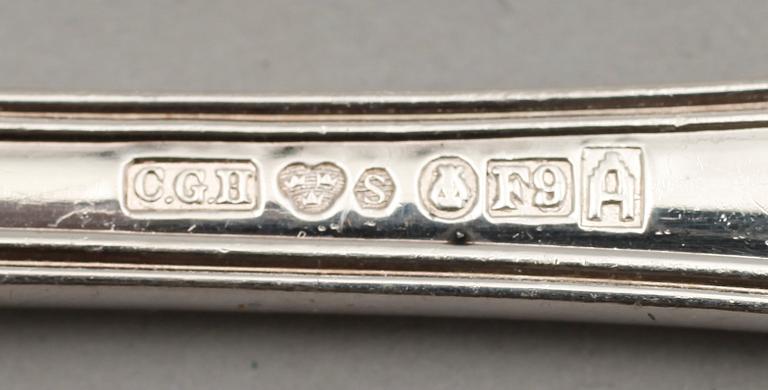 SAMLING BESTICK, 31 del, silver, modell engelsk snäck. Tot vikt 984 g.