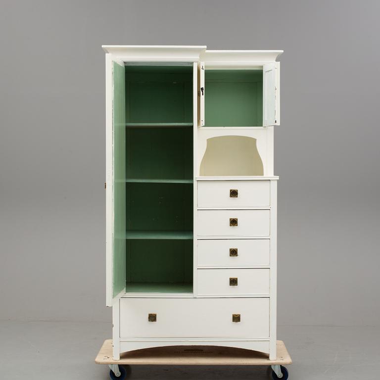 KLÄDSKÅP, 1900-talets början.