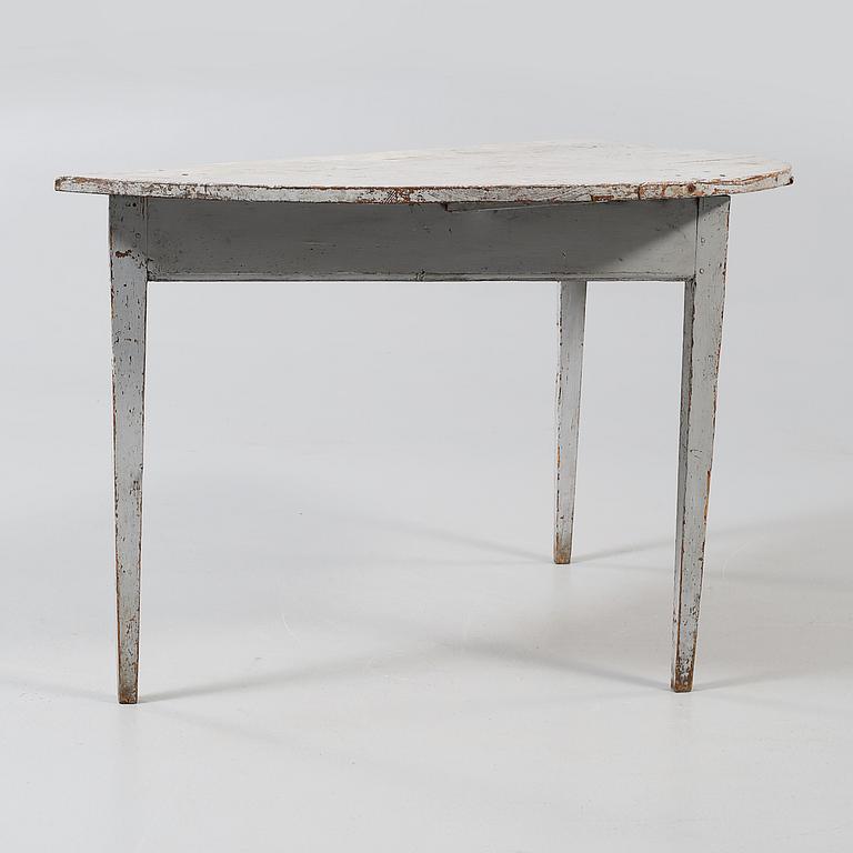 MÅNBORD, 1800-tal.