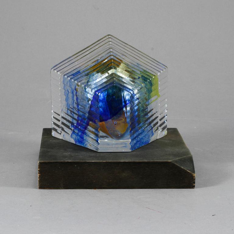 OBJEKT, glas, Bertil Vallien, Kosta Boda Atelier, sent 1900-tal.