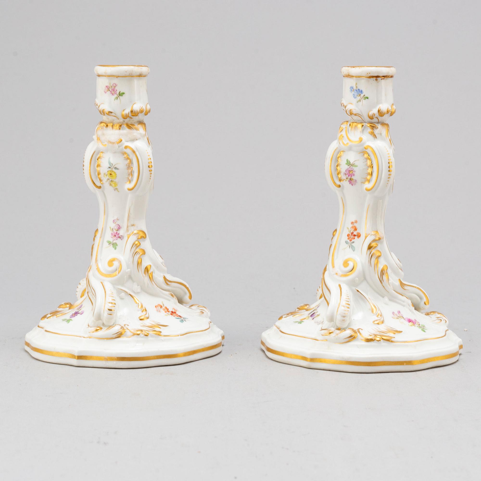 A pair of porcelain handle holders, Meissen, 19th century.