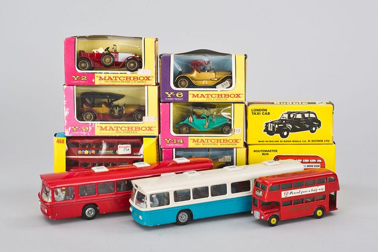 LEKSAKSBILAR, Matchbox, Budgie, Tekno Denmark. 1900-tal.