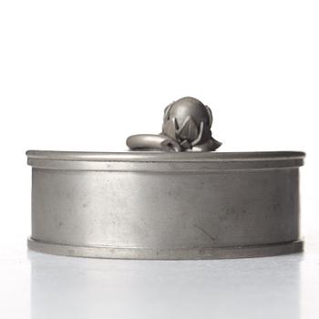 Firma Svenskt Tenn, Firma Svenskt Tenn, a pewter box, model 32b, Stockholm 1929, provenance Estrid Ericson.