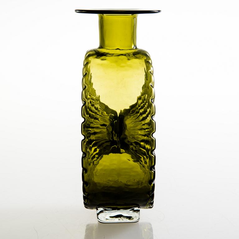 HELENA TYNELL, a 'Sun bottle' for Riihimäen Lasi Oy. In production 1964-1974.