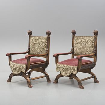 KARMSTOLAR, ett par. Sk Dantestolar, 1920-tal.