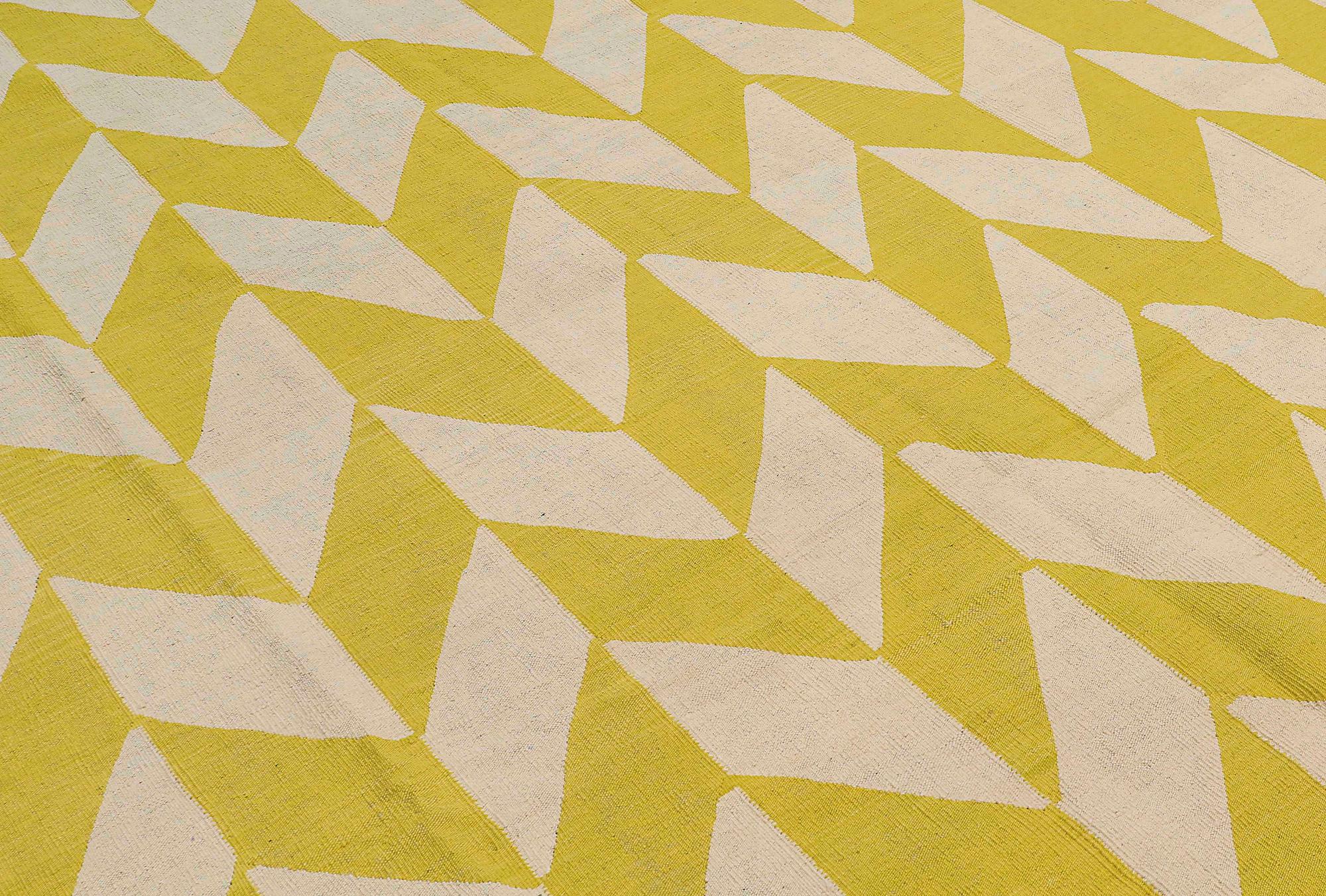 A CARPET, flat weave, ca 339 x 268 cm.