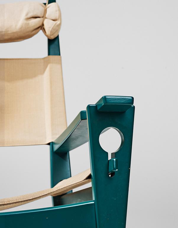 HANS J WEGNER, a "GE673" "The Keyhole", prototype rocking chair in a special colour, Getama, Denmark, 1970's.