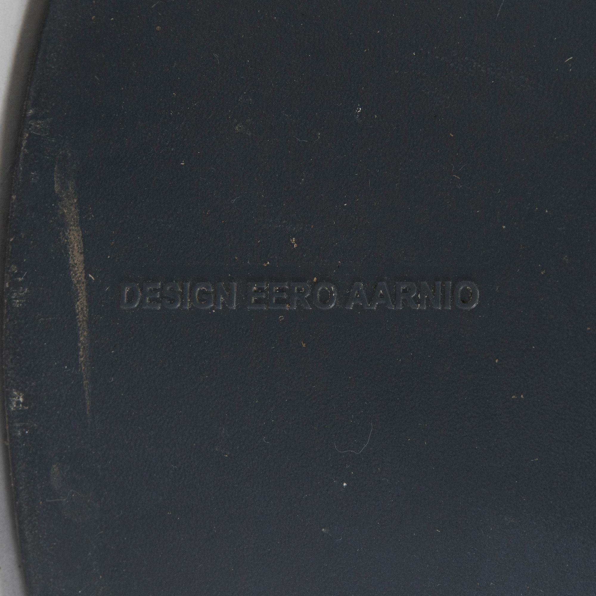 Eero Aarnio, tuoli "Focus" Adelta 2002.