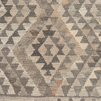 A Kilim carpet, ca. 262 x 176 cm.