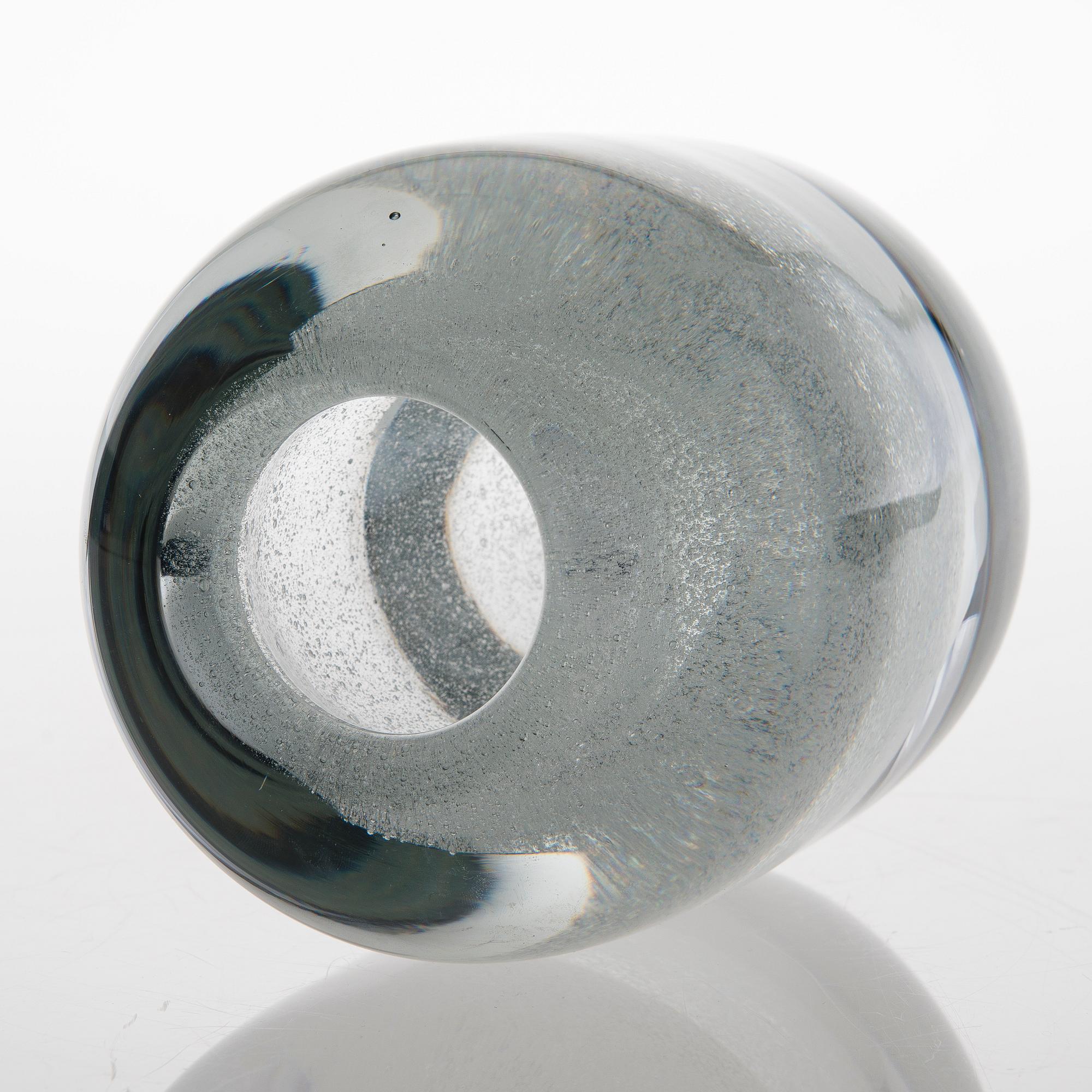 Timo Sarpaneva, Lasiveistos, "Claritas" signeerattu Timo Sarpaneva, Iittala 1984 C 1708.