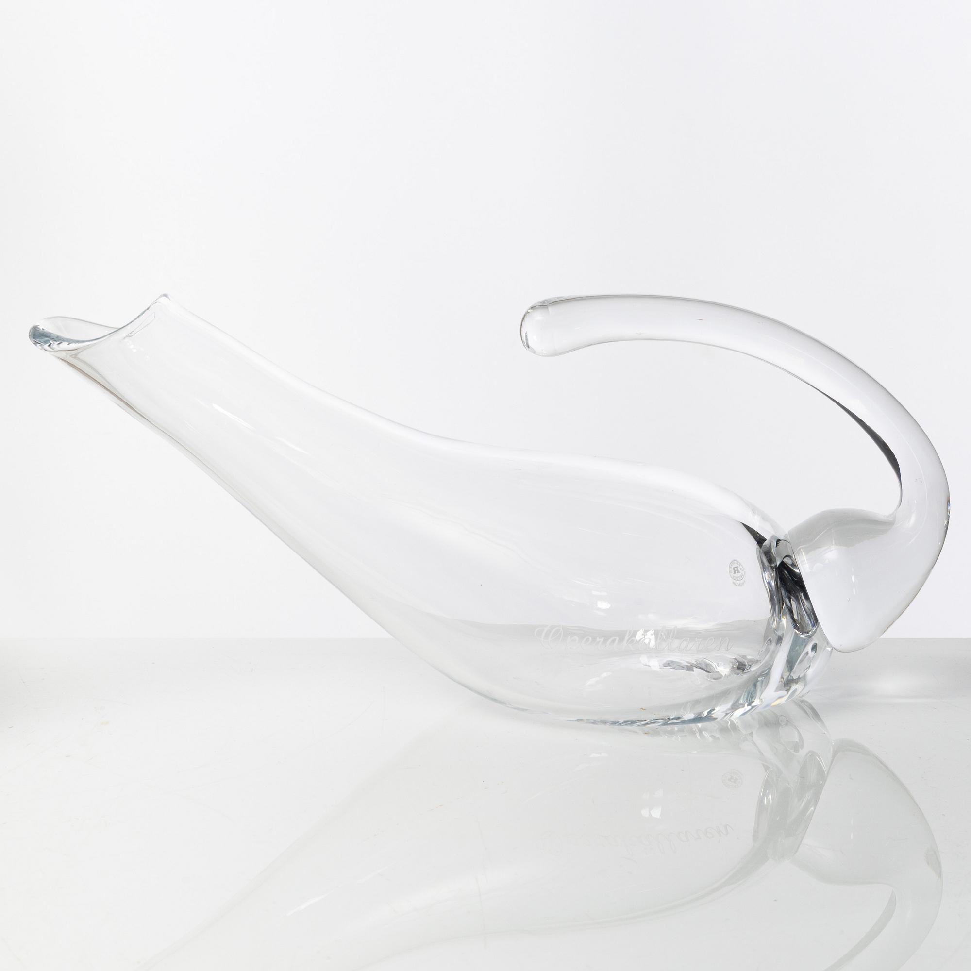 Reijmyre Glasbruk, mattallrikar 7 st, samt karaff, för Operakällaren.