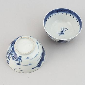 A group of 13 (11+2) blue and white bowls and dishes, Ming, Qing and, Japan, also  20th century.