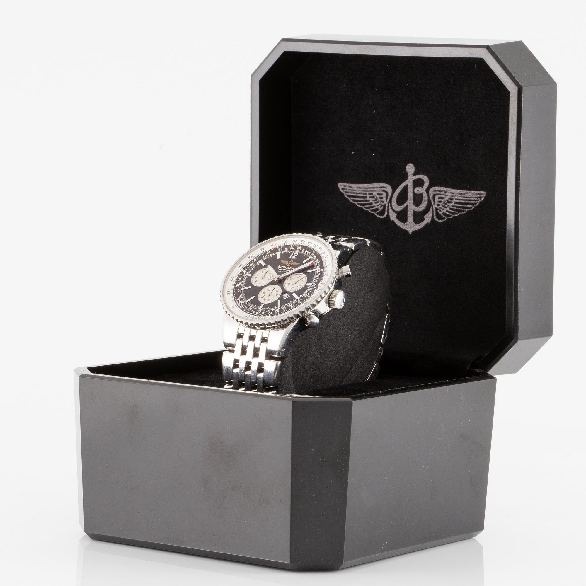 Breitling, Navitimer Heritage, chronograph, wristwatch, 43 mm.