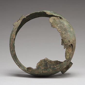 A bronze tripod food vessel and cover, "Ding", Eastern Zhou Dynasty.