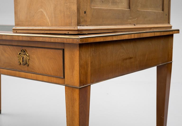 Skrivbord med uppsats, 1800-tal, Sengustaviansk stil,