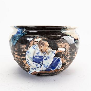 An early 20th century Japanese ceramic urn.