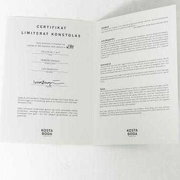 Lena Bergström, "Seedpod", from the series "Tellus", Kosta Boda.