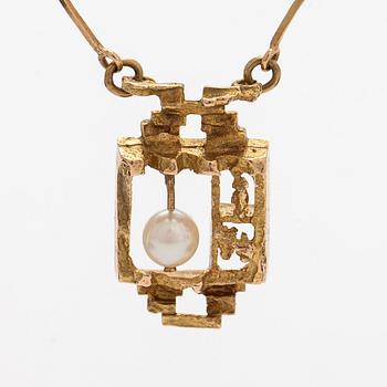 Björn Weckström, "Magic pearl," necklace, cultured pearl, 14K gold, Lapponia 1968.