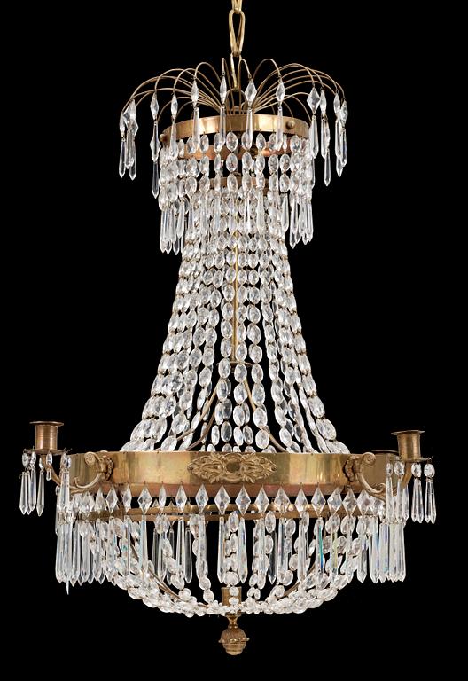 LJUSKRONA, delvis senempire och 1800-talets mitt. H 75.