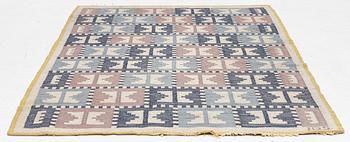 Anna-Greta Sjöqvist, carpet, flat weave, signed AGS, 215 x 146 cm.