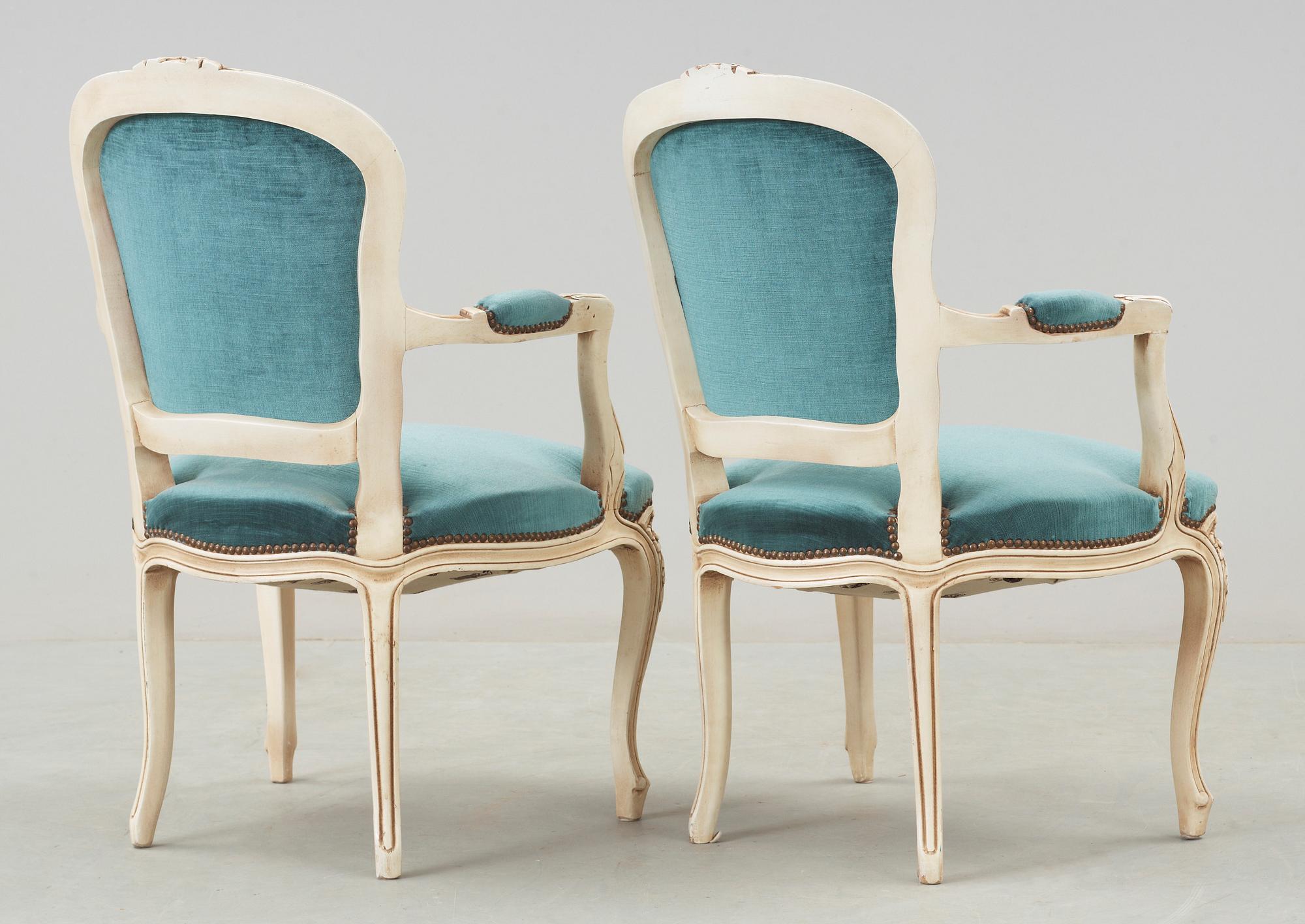 KARMSTOLAR, ett par, rokokostil,  Chateau d'Ax, Italien, 1900-tal.