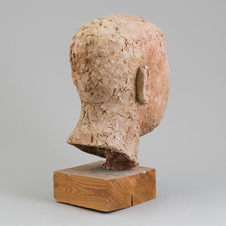 ASMUND ARLE, Sculpture, terracotta, signed A. Arle.