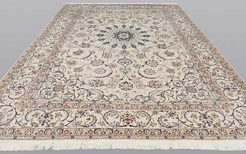 Rug, Nain part silk, so-called 9LAA, approximately 388 x 286 cm.