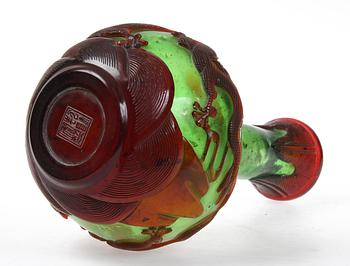 VAS, glas, Kina, 1900-tal.