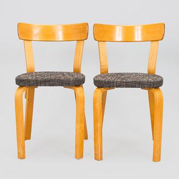 Alvar Aalto, Tuoleja, 4 kpl, malli 69, O.Y. Huonekalu- ja Rakennustyötehdas A.B., 1950-luku.