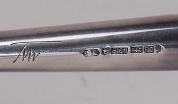 TAPIO WIRKKALA, SKÅL, silver, Hopeakeskus, Tavastehus  1959. Märkt TW. Vikt 180 g.