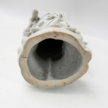 Guanyin, porcelain, blanc de Chine, late Qing dynasty, 19th century.