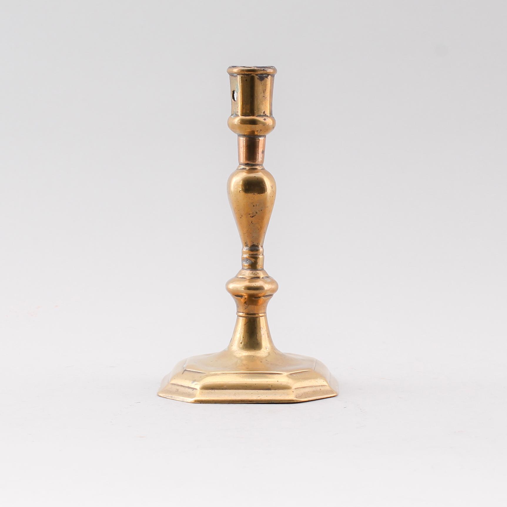 LJUSSTAKE, mässing, 1700-tal.