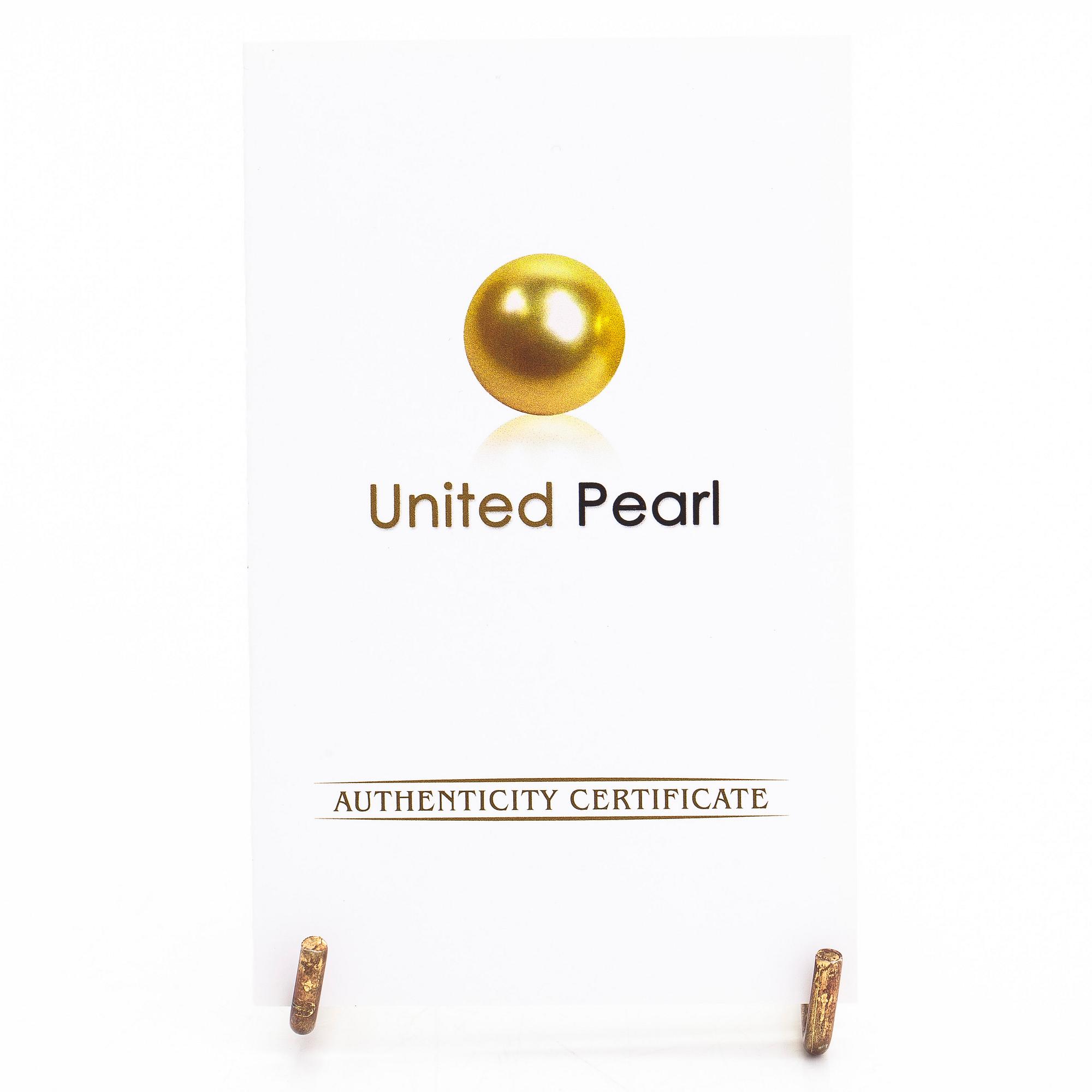 Collier med odlade Tahitipärlor, lås 14K guld.