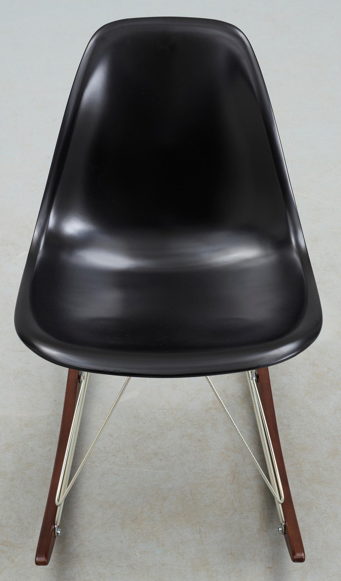GUNGSTOL, Charles & Ray Eames, Vitra, 1900-talets andra hälft.