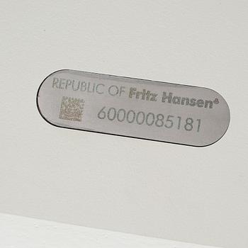 SOFFBORD, Fritz Hansen, Danmark, sent 1900-tal.