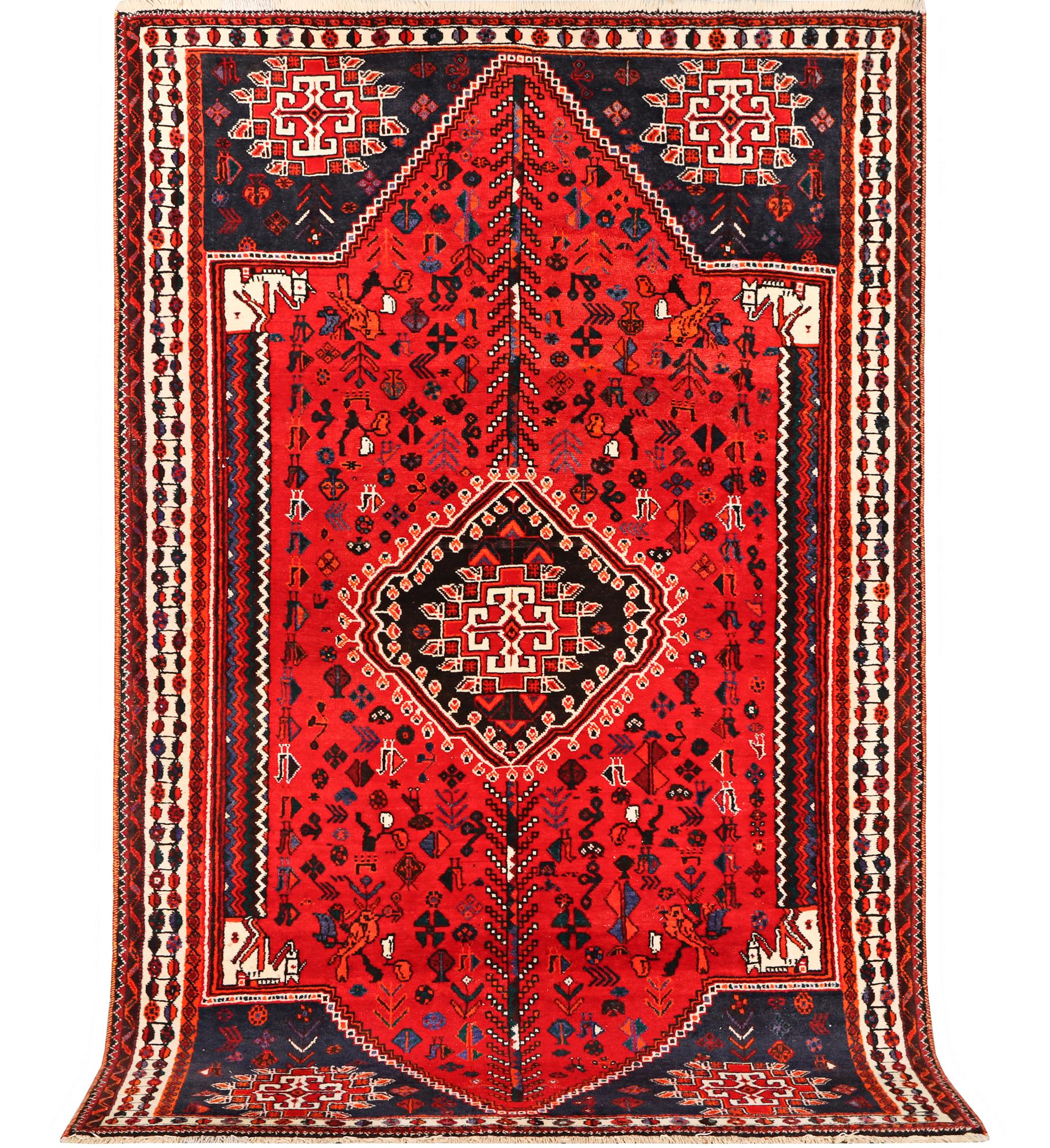 A Qashghai carpet, c. 280 x 183 cm.