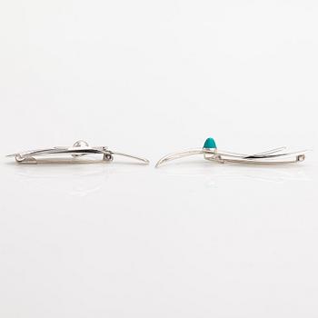 Elis Kauppi, Two silver brooches, one with a tuquoise. Kupittaan kulta, Turku 1961 and 1965.