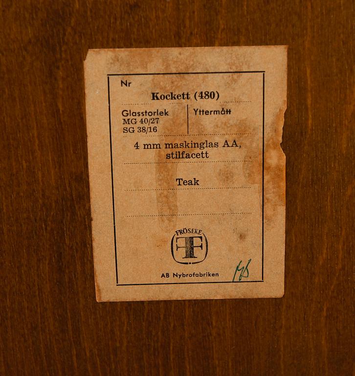 TOALETTBORD OCH PALL, " Kockett", Fröseke, Nybrofabriken, 1900-talets andra hälft.