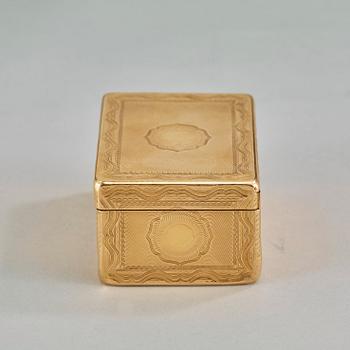 A French 18th century gold snuff-box.