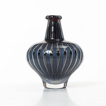 Edvin Öhrström, vase, Ariel Orrefors.